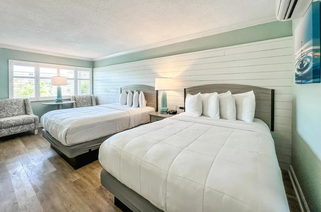 Thunderbird Beach Resort