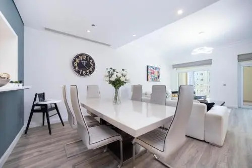2BR ON PALM JUMEIRAH SHORELINE 20 - With Beach Access & a Complimentary Golf