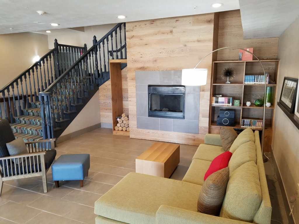 Country Inn & Suites by Radisson, Indianapolis South, IN