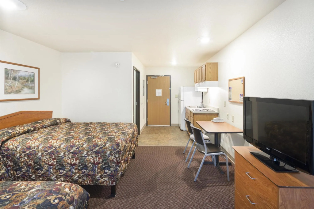 WoodSpring Suites Columbus Fort Benning