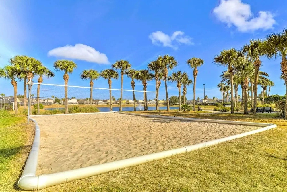 10 Mi Disney Gem: Game Room, Pool, Golf & Parks