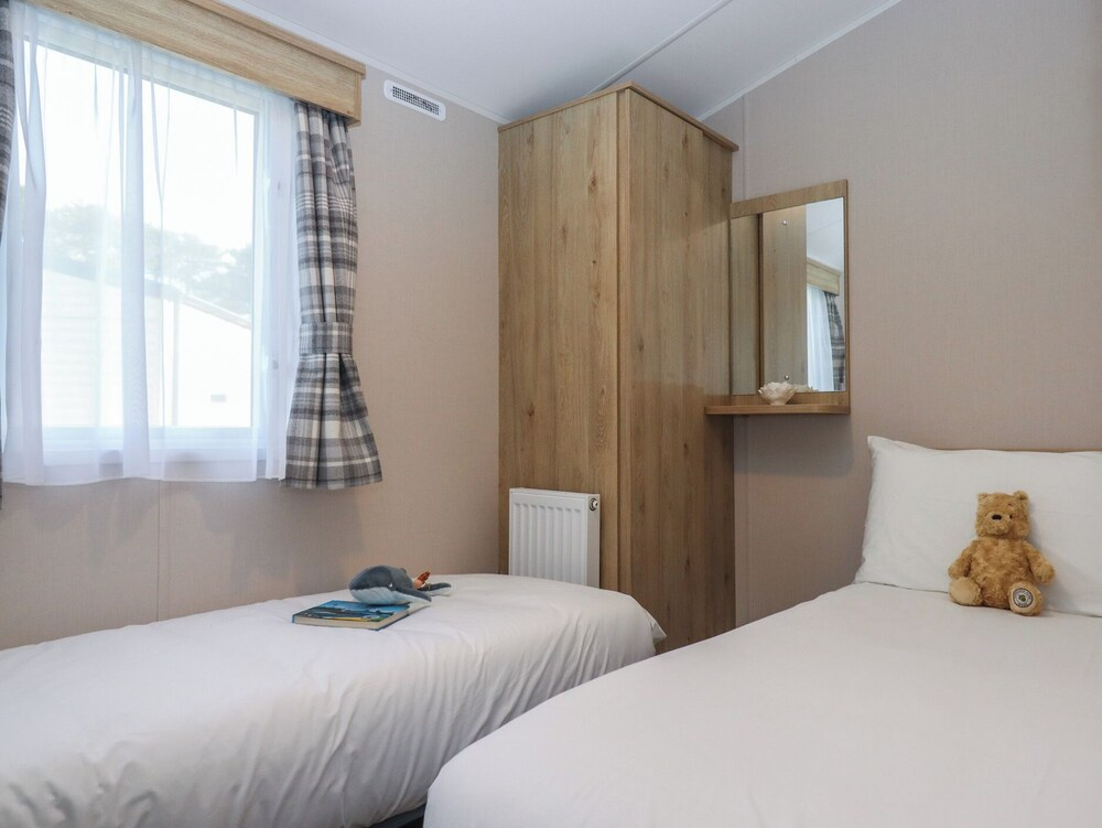 Caravan B61 at Landscove Holiday Park