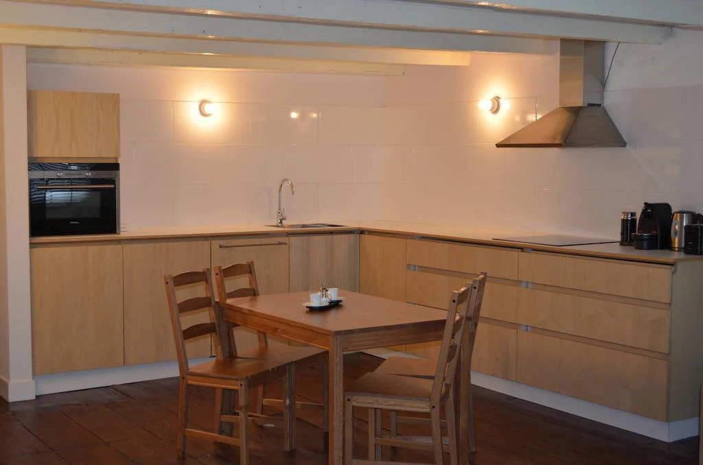 Rembrandtplein Bed & Breakfast