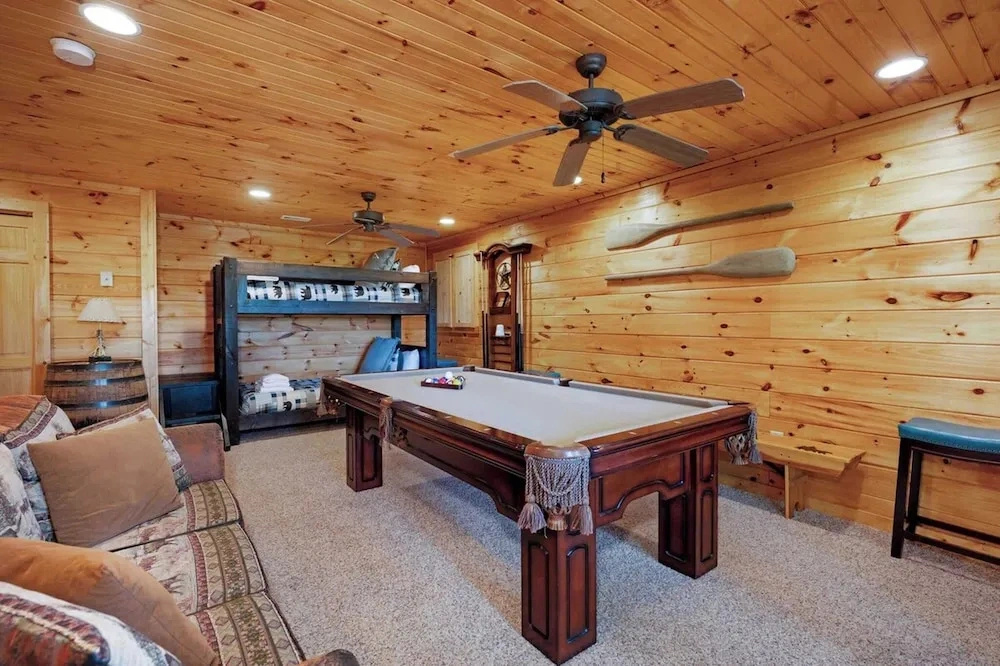 Whippoorwill Calling - Endless Mountain Views, Hot Tub and Fire Pit