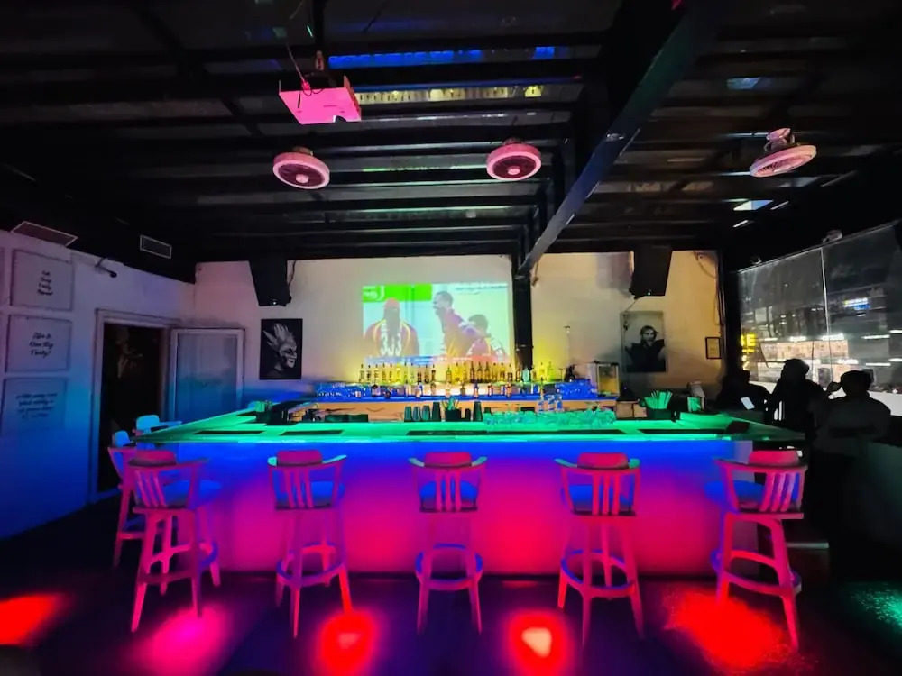 Cubix Hotel