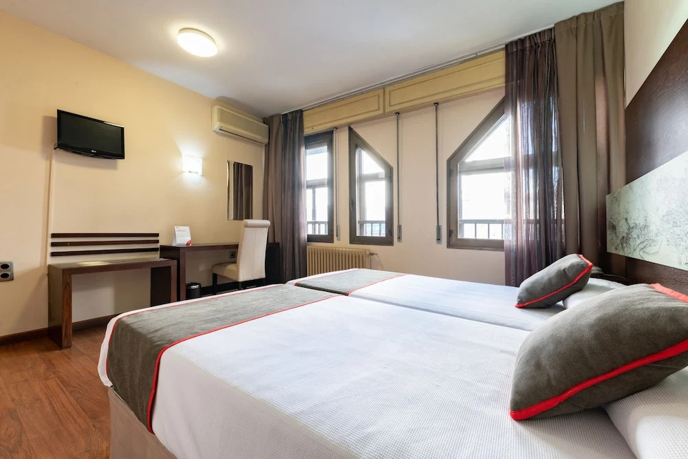 OYO Hotel Francabel