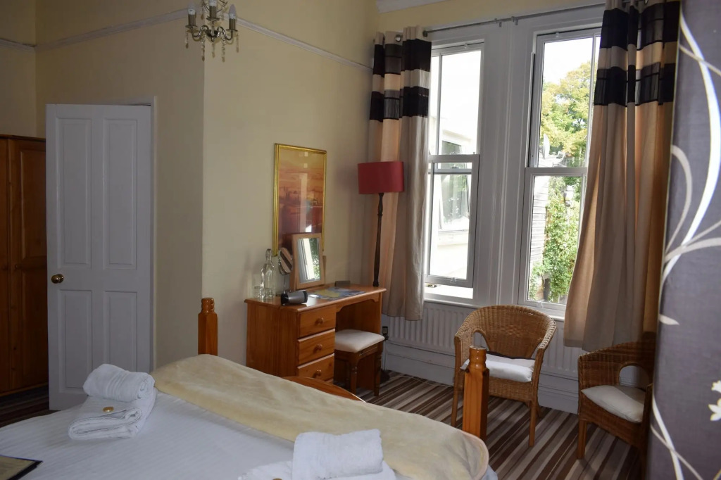 Torwood House