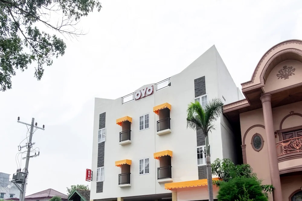 Bukit Toedjoeh Residence Syariah by OYO Rooms