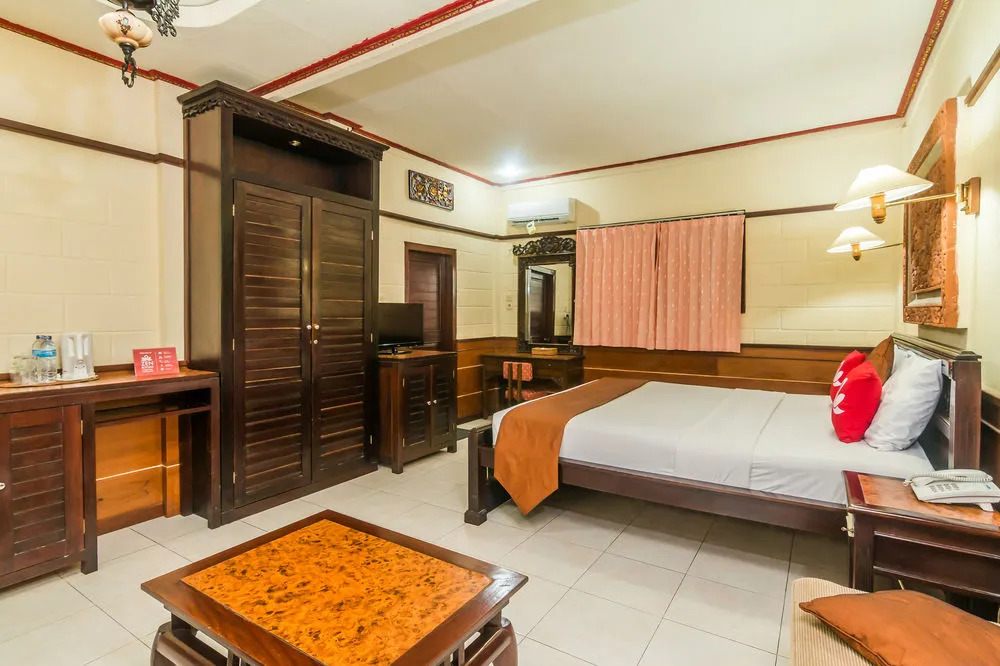 ZenRooms Kuta Dewi Sartika