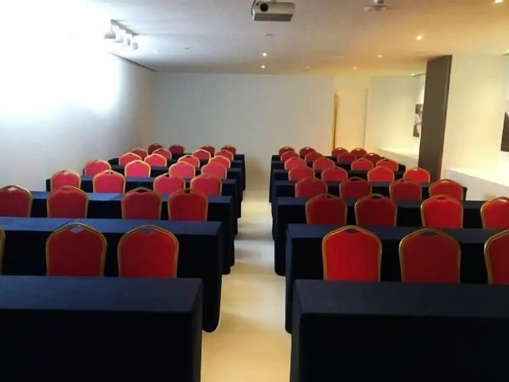 Jinjiang Inn Select Nanning Chaoyang Square Renmin