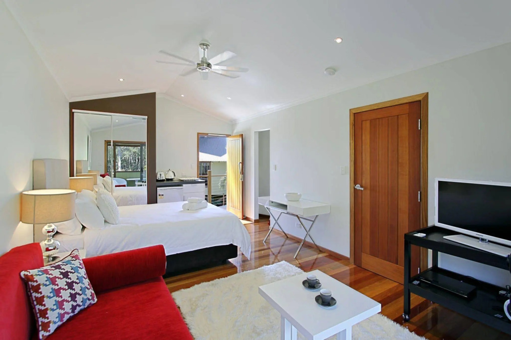 A PERFECT STAY –Blue Bliss