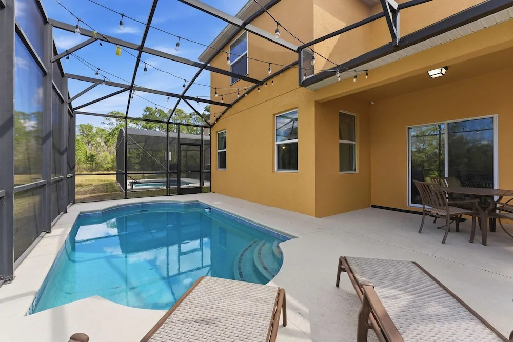 Luxurious 5-bedroom House With Pool Near Disney World - Perfect for Your Family 2613