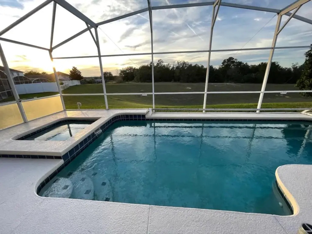 Blackheath Retreat, Davenport, US