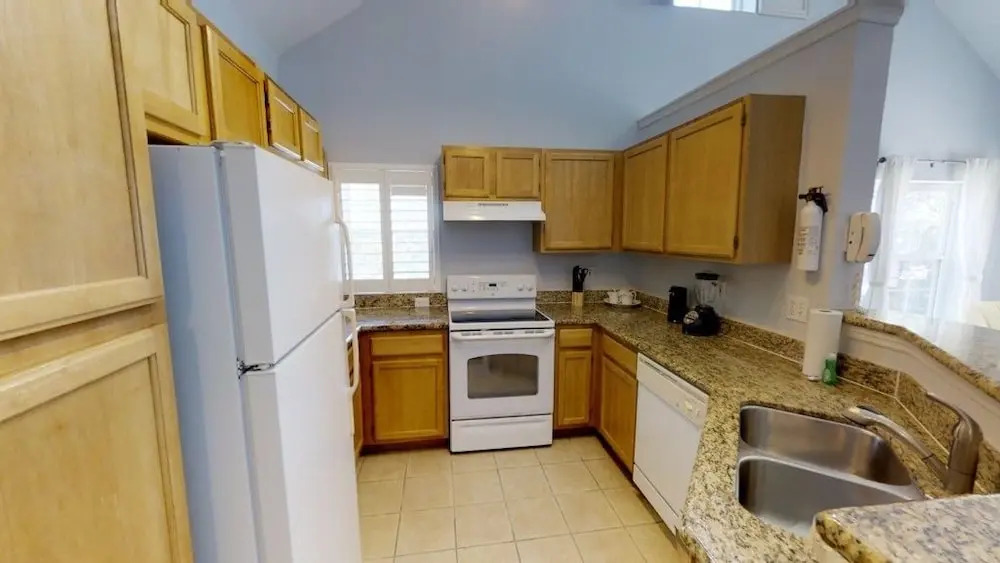 Runaway Beach Club 15204 - Three Bedroom Condo