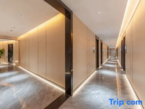 Yixin Design Hotel (Dongguan Liaobu Wanrun Plaza)