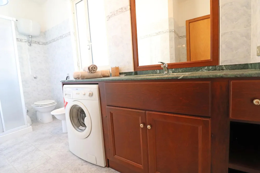 Casa vacanze calipso a Otranto Salento, vista mare 6 posti letto