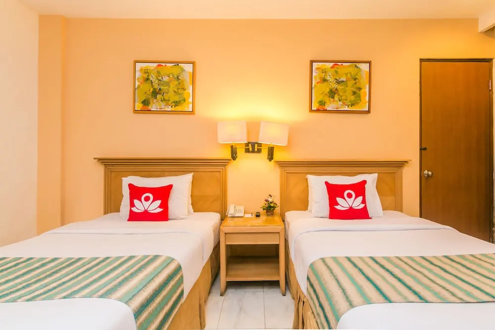 ZEN Rooms Kuta Kartika Plaza 2