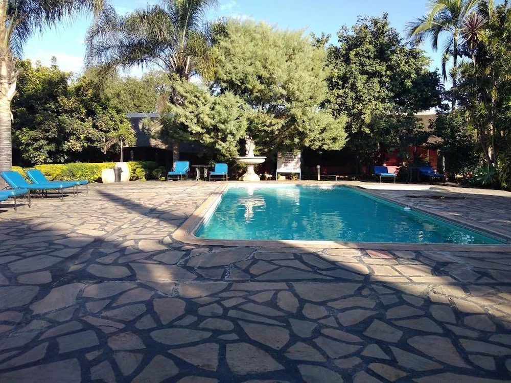 Aninas Executive Lodge
