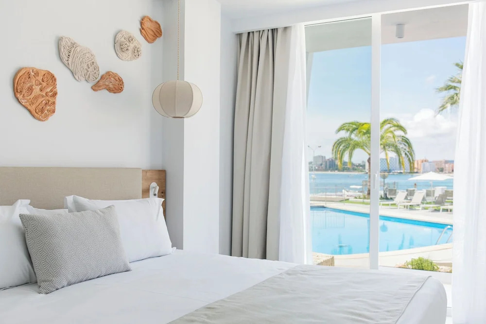 Suites Roc Portonova