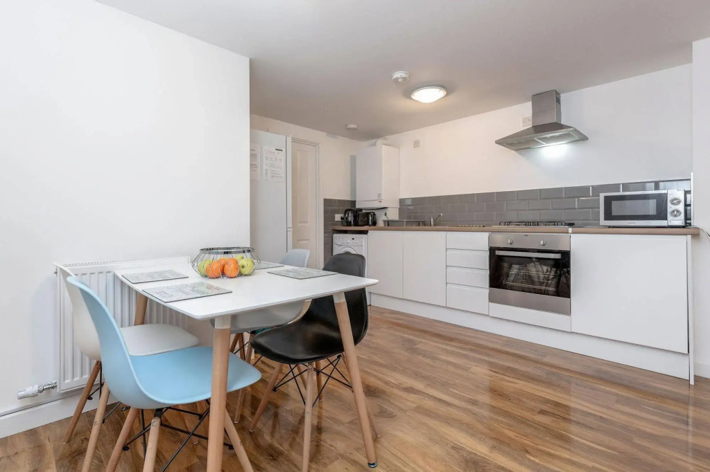 Royal Apartments - Heathrow