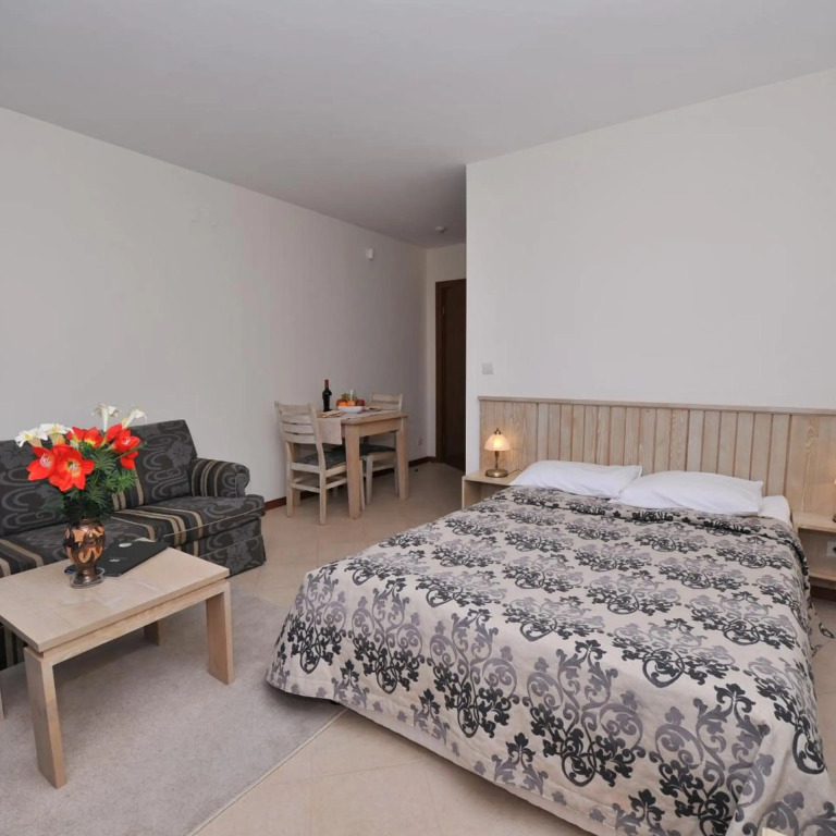Pirin Golf Country Club Apartments