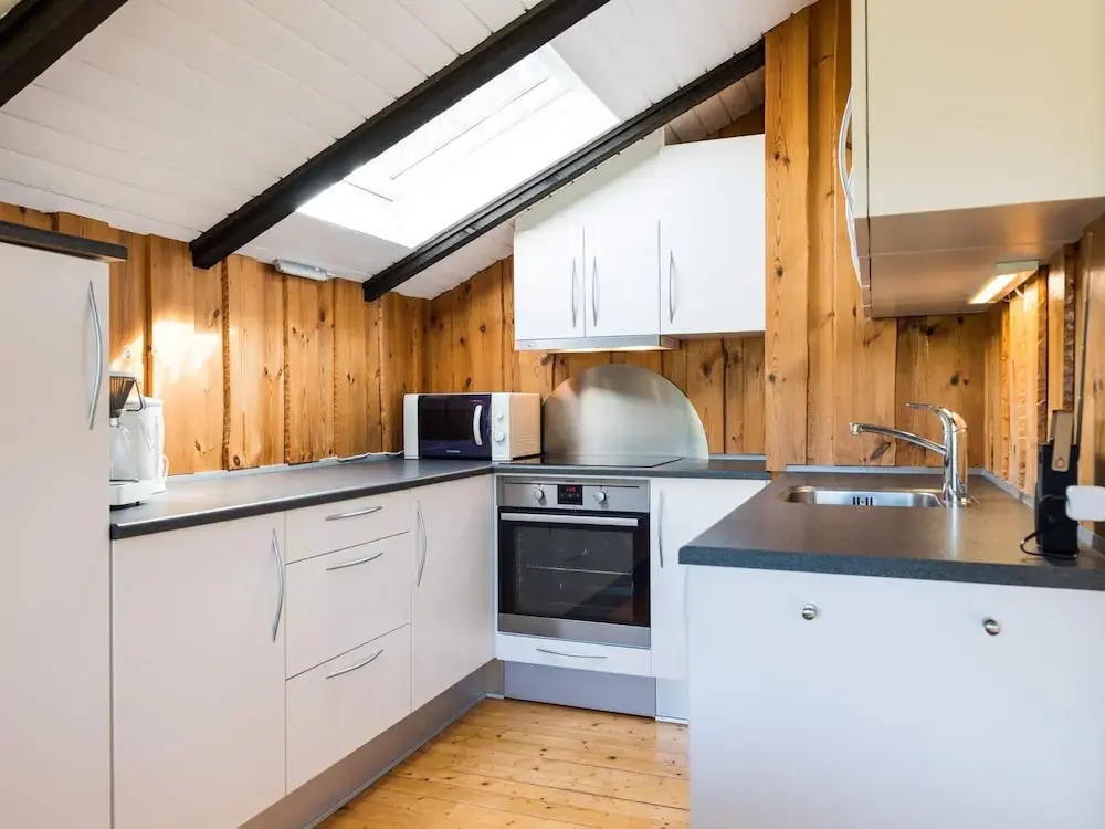 6 Person Holiday Home in Blavand