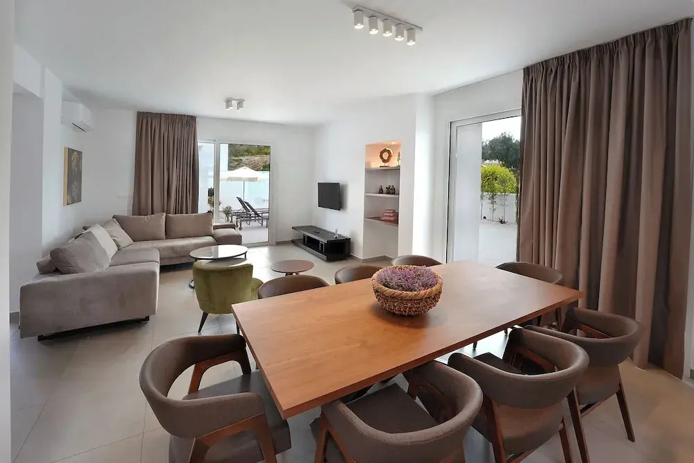 Sun and Moon Luxury Villas Ayia Napa
