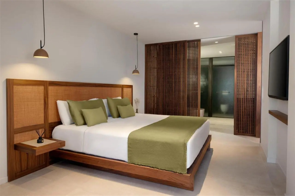 Royal Hideaway Corales Villas