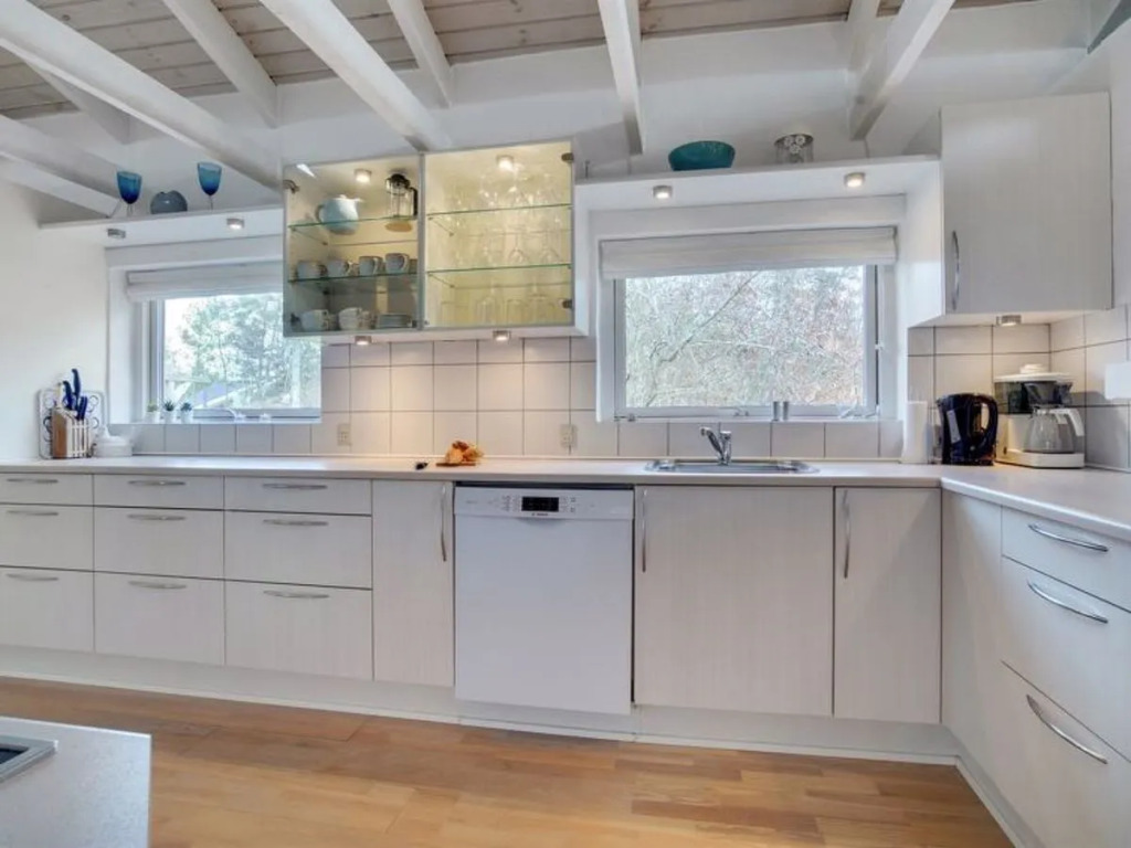 "Duran" - 2.9km from the sea in NW Jutland