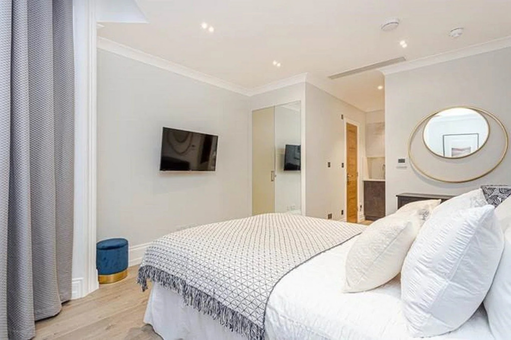 Cleveland Residences Kensington