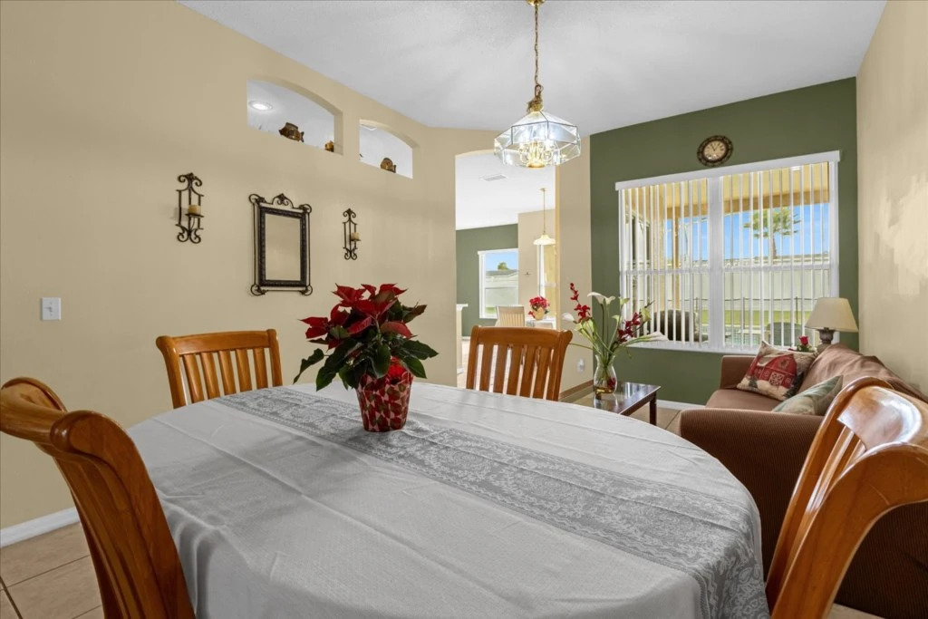 6 BR Ballyshannon Hideaway Villa w/Pool & Games, Davenport, US