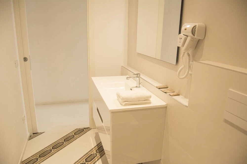 Numero 12 White Home 14