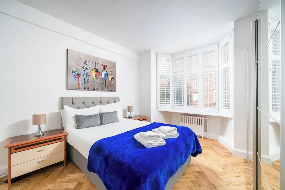 JOIVY 2-bed flat near Notting Hill