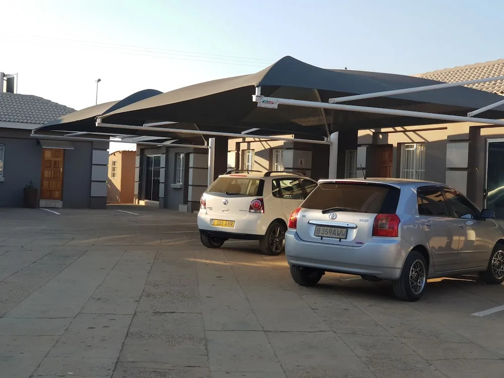 Kalahari Sands Guest Lodge