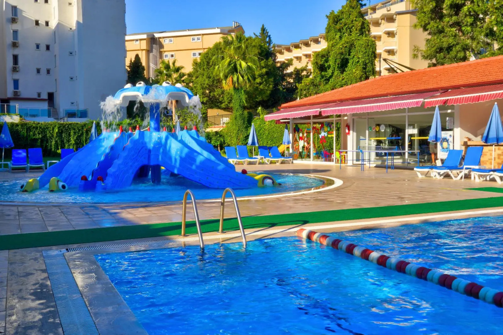 Blue Fish Hotel All Inclusive