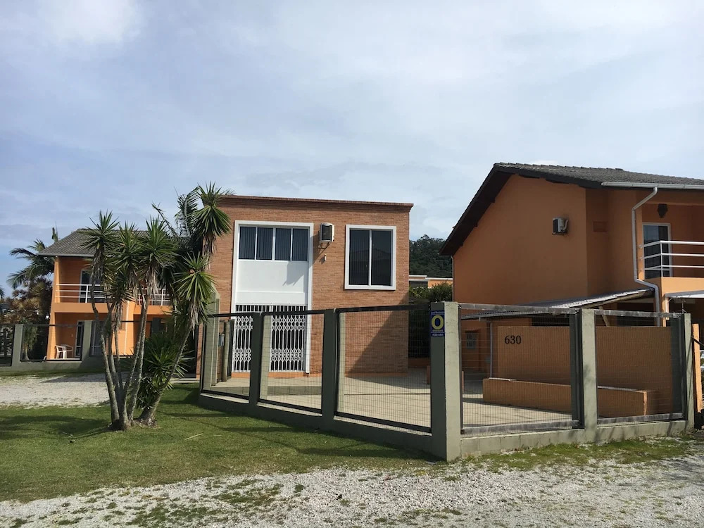 Costa Allegra Ingleses Residence