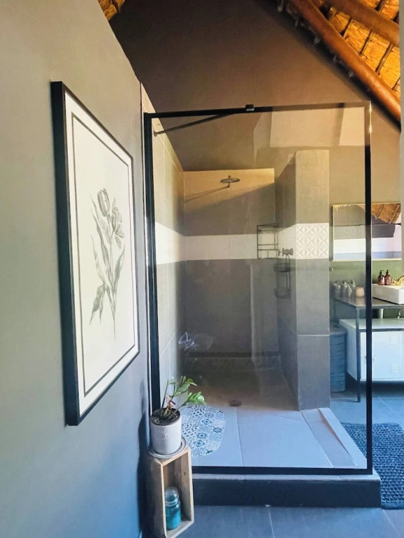 Charming Pet-friendly Apartment in Cape Winelands