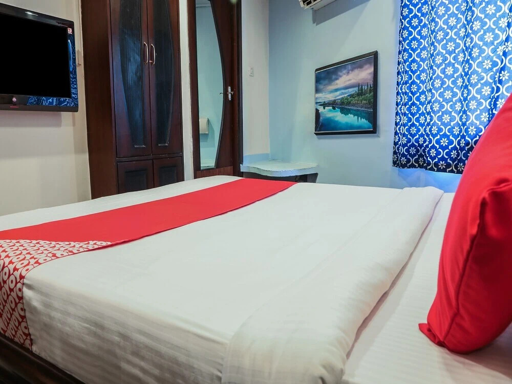 V Hotels Banjara by Oyo Rooms
