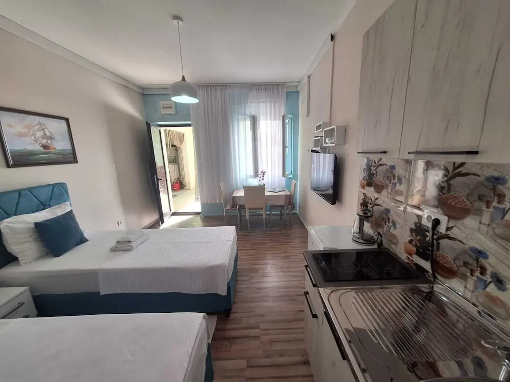 Beach Apartments Montesan
