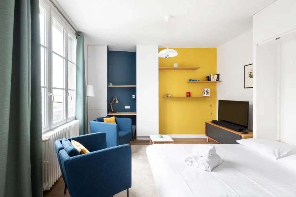 Le Cinq by Cocoonr