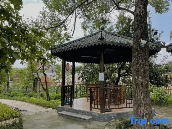 Mount Luofu Liujiashan Homestay