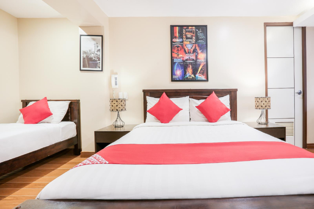 OYO 419 La Scala Residences