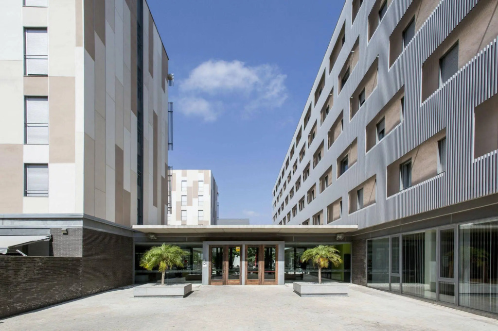 Residencia Universitaria Resa Damia Bonet