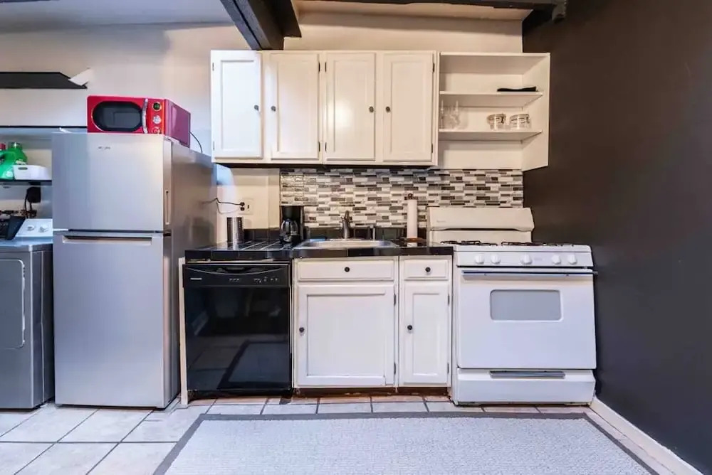 1918 Duplex with Character City Center