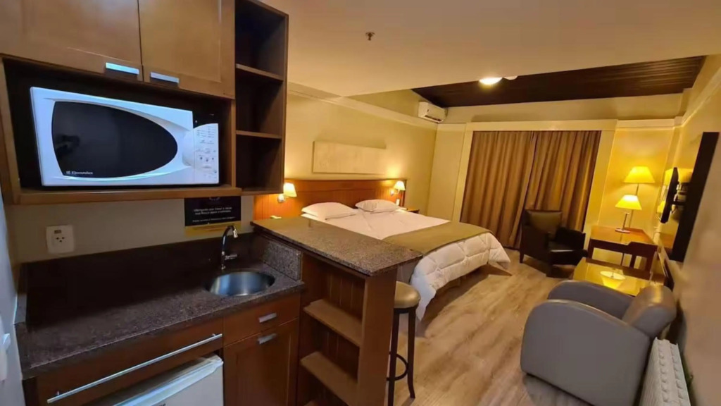 SKY BORGES HOTEL - Flats de Luxo no Centro de Gramado - RS