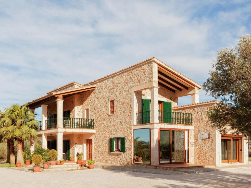 Country house with private pool 3 5 km from Alcudia and the sea