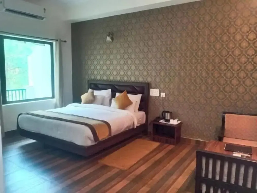 Pineland Chalets And Resort