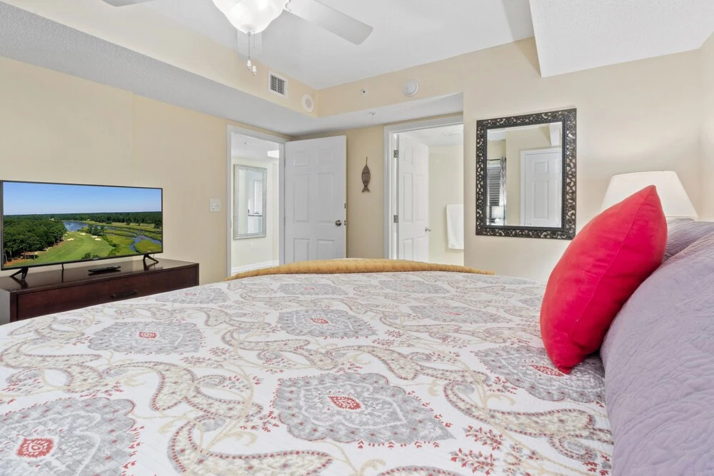 Yacht Club Villas #2-803 3 Bedroom Condo by RedAwning