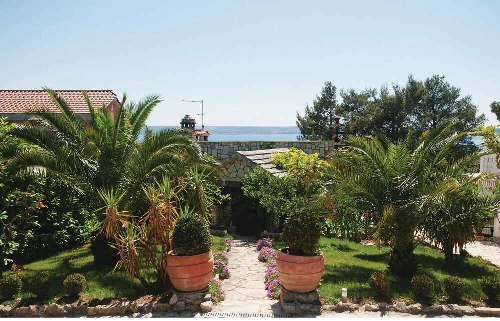 Gorgeous Home In Maslenica