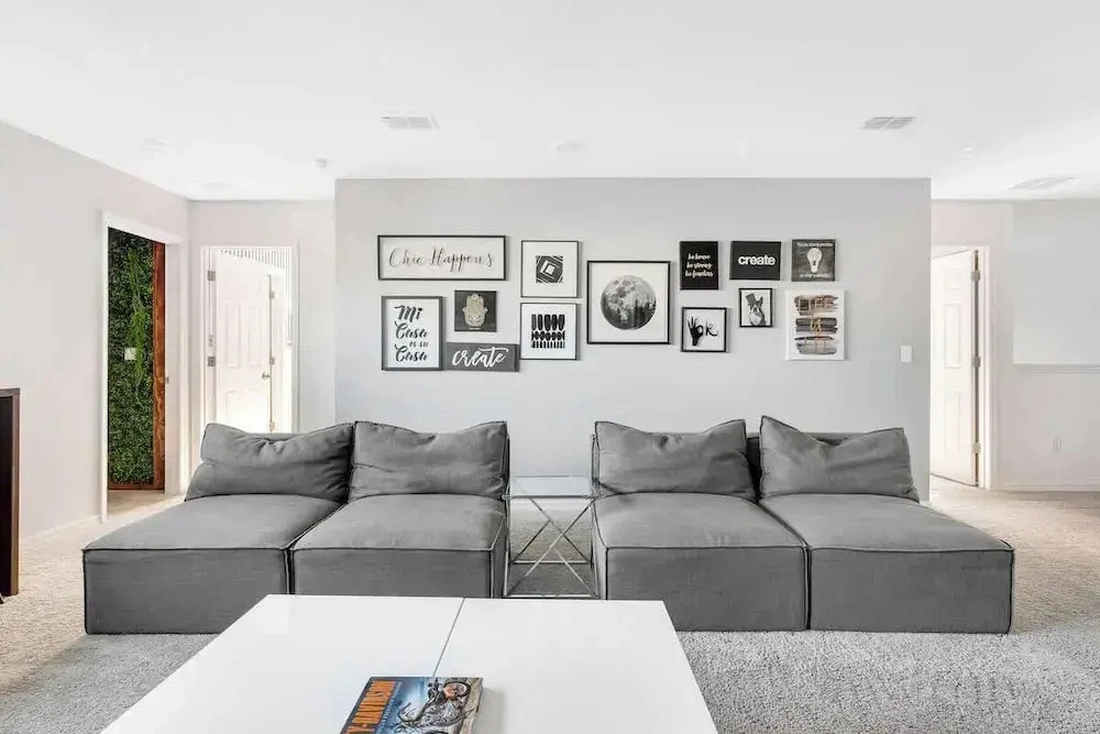 Stunning 7BR Home With Themed Bedrooms
